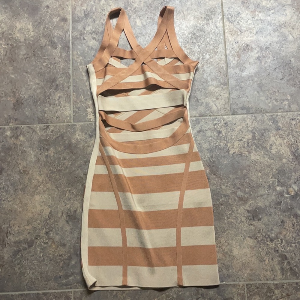 NWOT Stretta bandage bodycon two tone dress - Picture 4 of 5